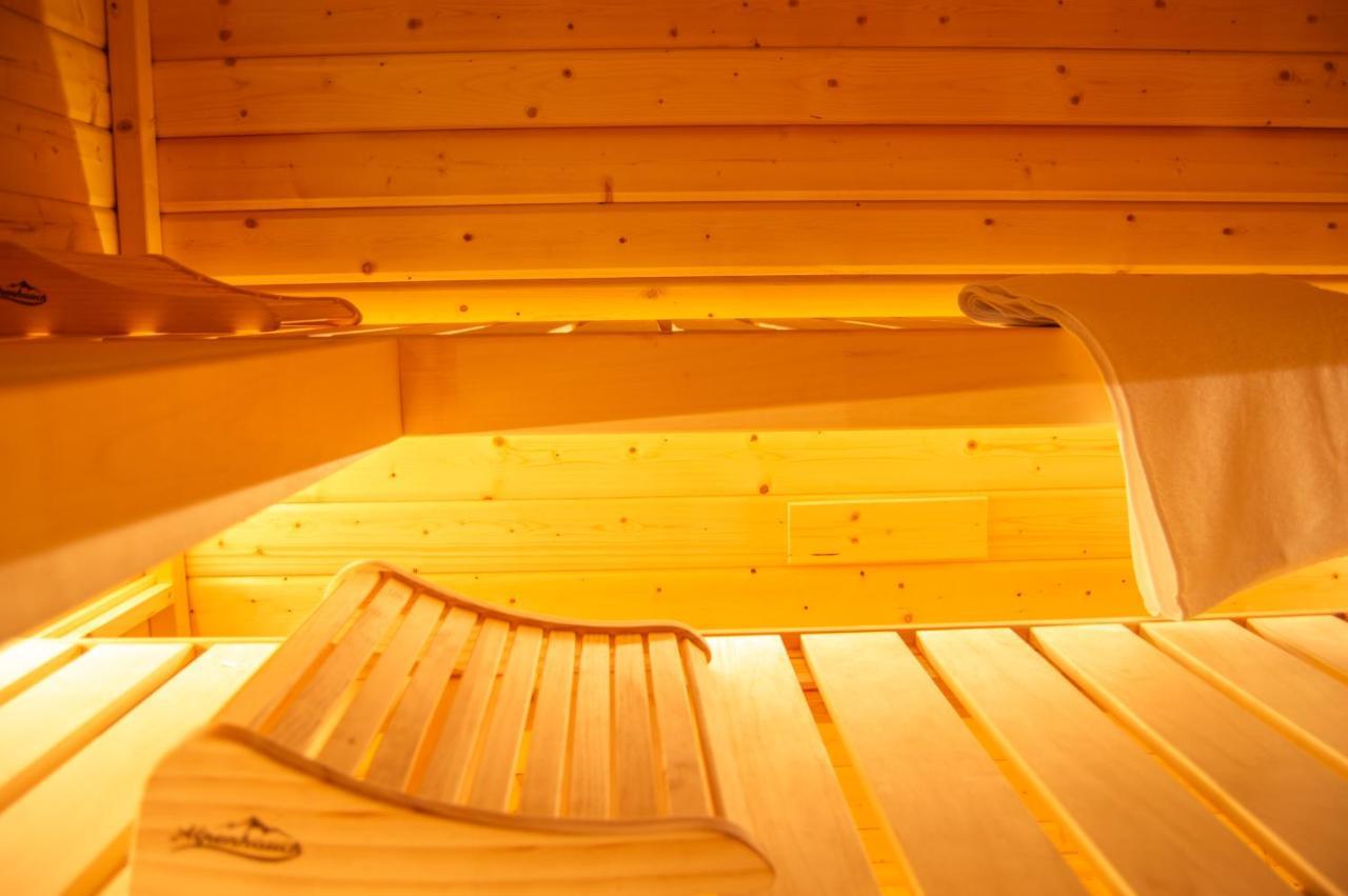 Wellnessoase Mitten In Triberg Triberg im Schwarzwald Extérieur photo